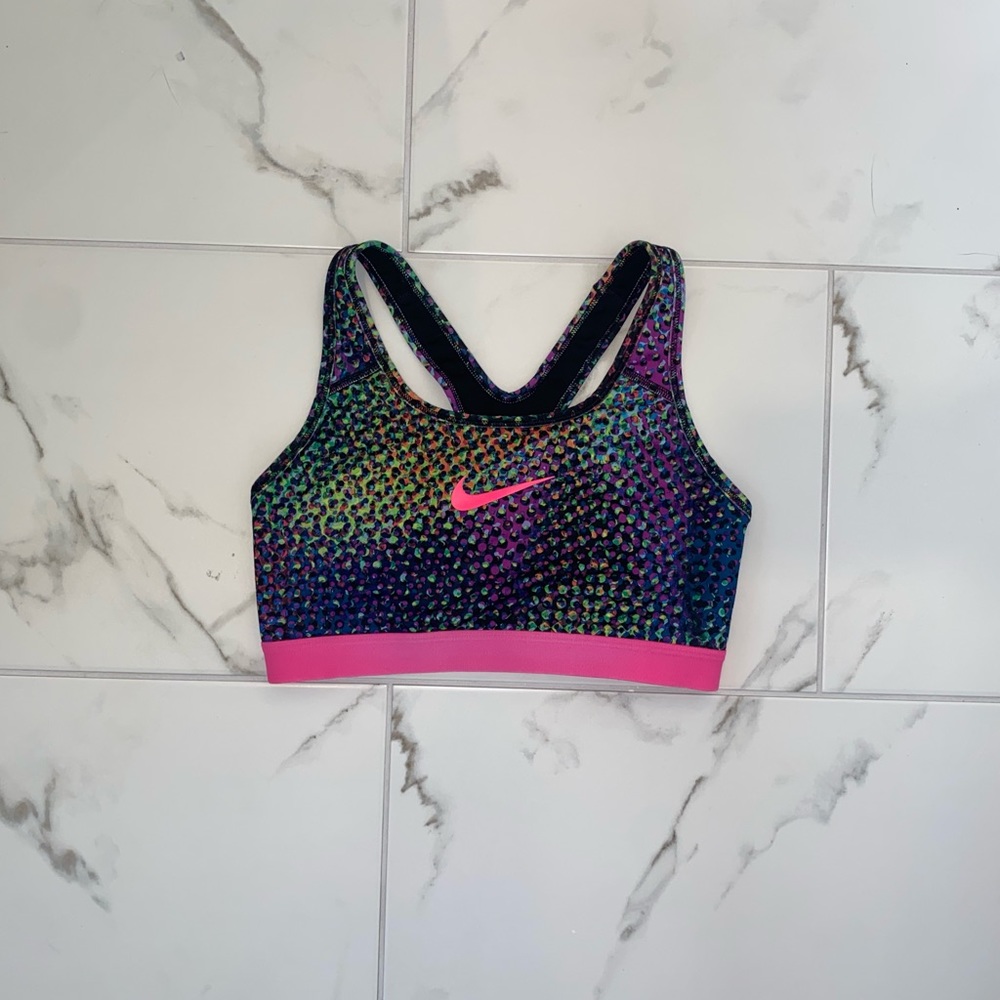 Colorful Nike Sports bra! Size medium!